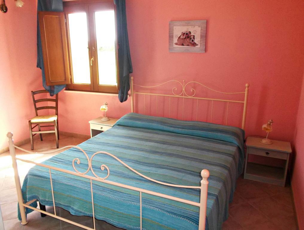 Agriturismo S'Aranada Villa Marrubiu Bilik gambar